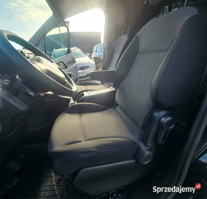 Citroen Berlingo 2018r diesel klima haktempomat Rok produkcji 2018