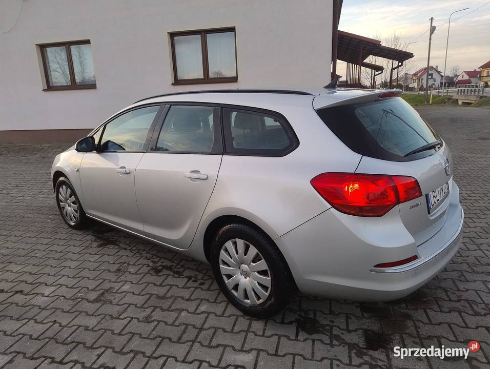 Opel astra j 2015 16d 136 przebieg 198 Samochody osobowe lubelskie Babice sprzedam