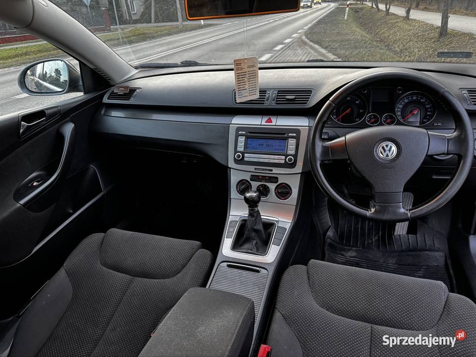 Sprzedam volkswagen passat 20 tdi zarejestrowany czujnik deszczu Międzyborów