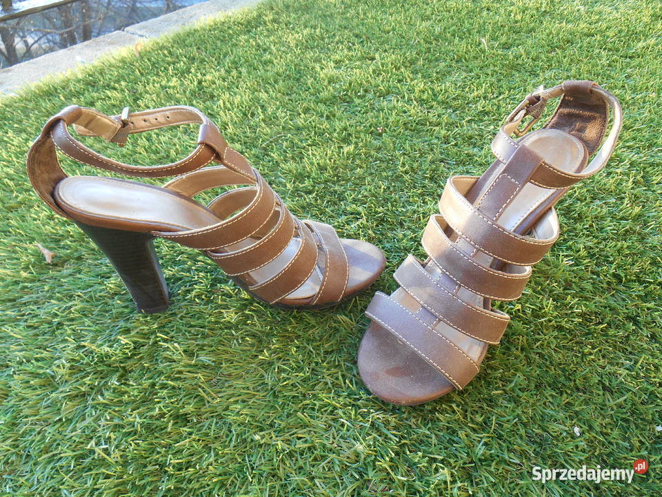 Brązowe sandałki Jennifer Sandały i klapki