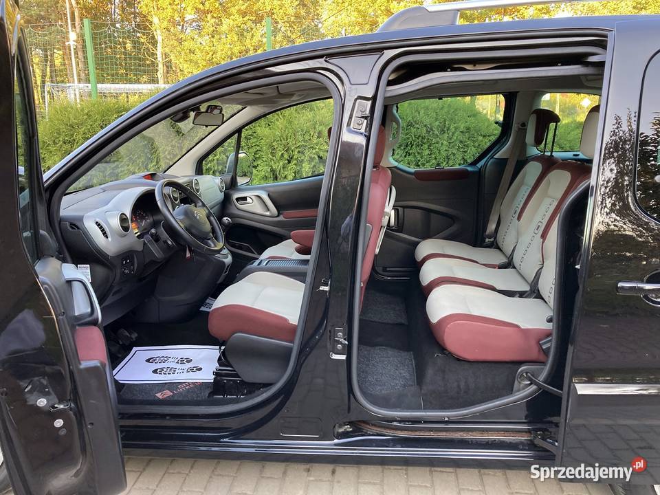CITROEN BERLINGO 16B 120 MULTISPACE Panorama Rok produkcji 2012 Szepietowo