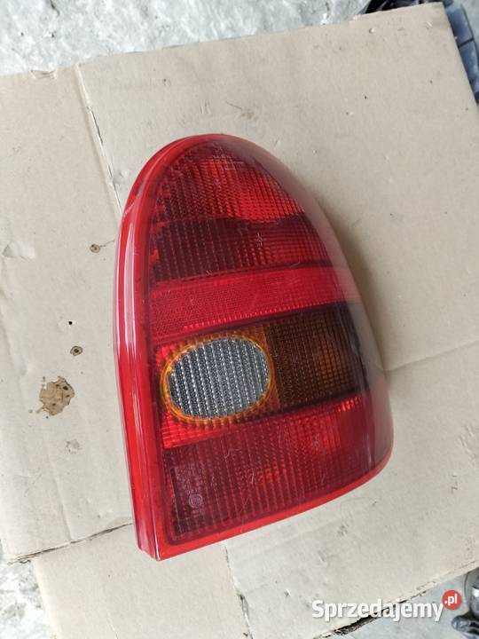 OPEL CORSA B LAMPA TYLNA TYŁ PRAWA lubelskie Kamień-Kolonia
