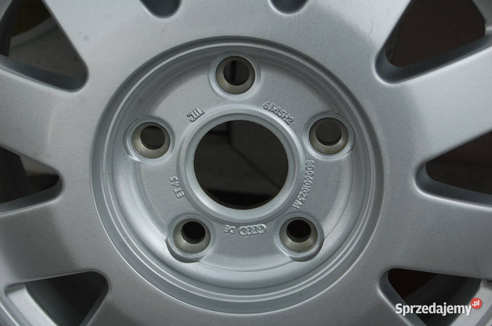 Alufelga 15 6IX15H2 ET45 8D0601025M Audi A4 B5 Samochodowe Dąbrowa Górnicza
