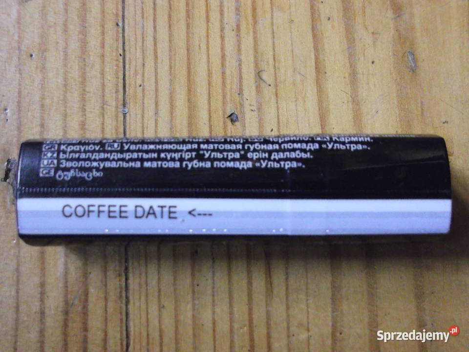 Ultramatowa szminka coffee date Avon