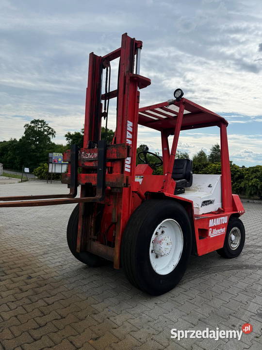 wózek widłowy terenowy MANITOU MCE25 przesuw diesel Działoszyn