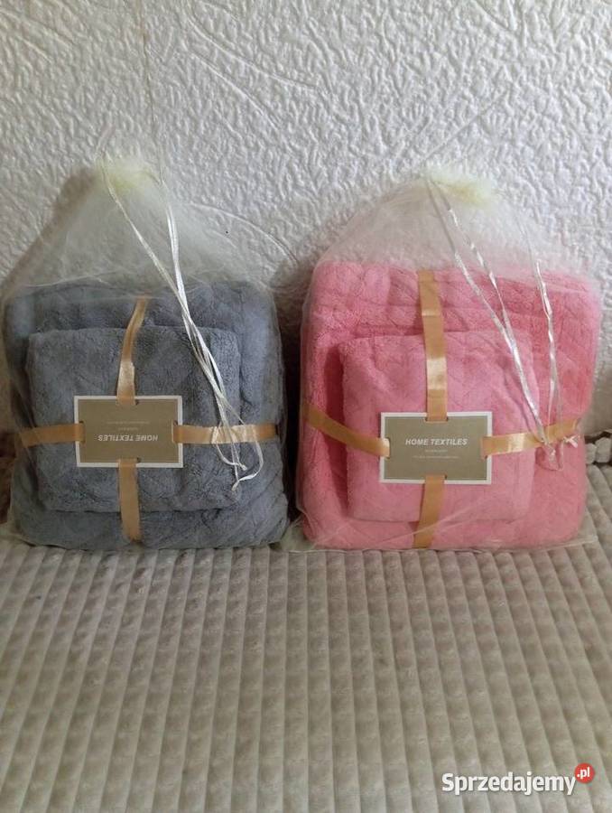 Dwa komplety 4 milutkich ręczników z mikrofibry Łódź
