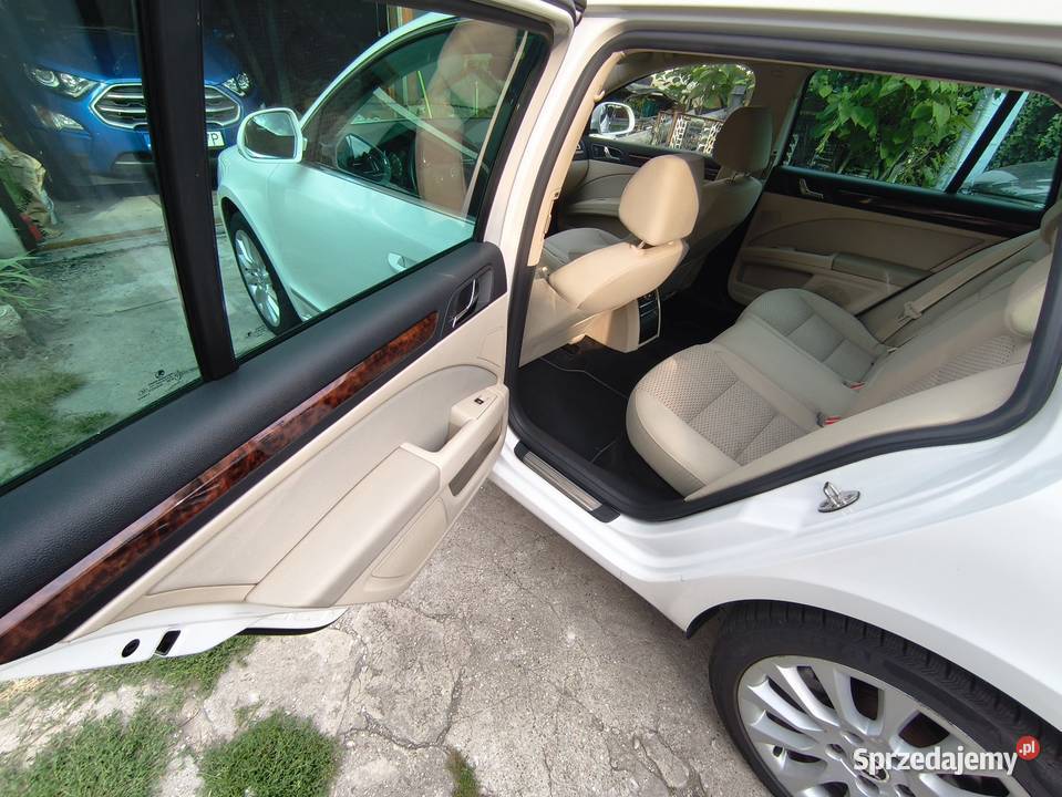 Skoda Superb 20 TDI DSG radio Škoda Przylep