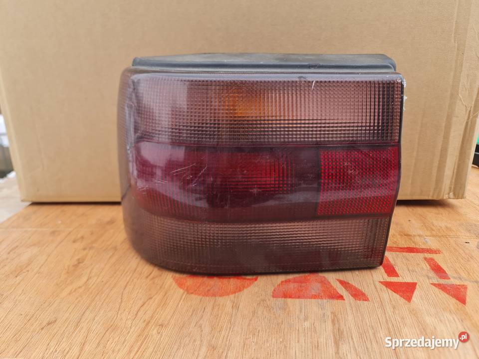 Renault 19 lampa lewy tył lampy tylne Żory
