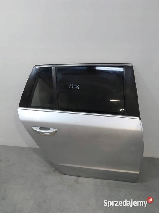 DRZWI PRAWE TYŁ KOMBI LA7W Skoda Superb II Drzwi sprzedam