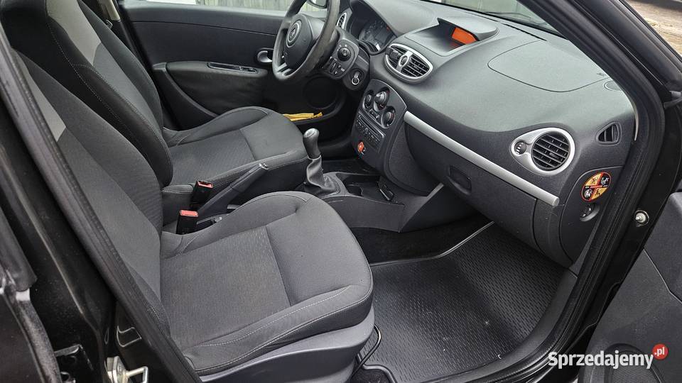 Renault Clio 2009 12 benzyna salonowy sprzedam