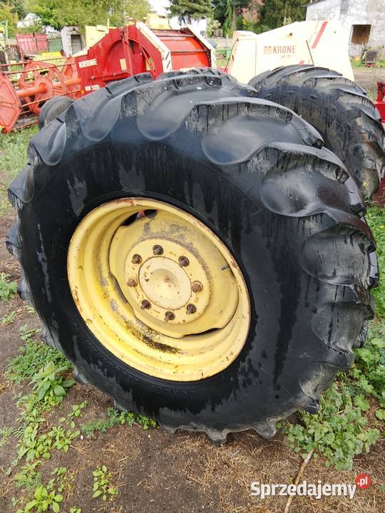 Koła opony 1841526 do kombajnu john deere 952950 mazowieckie Zwoleń