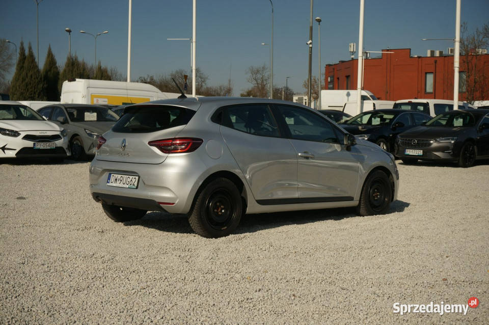 Renault Clio 10 TCe 90 Equilibre Salon Polska światła LED Clio Poznań