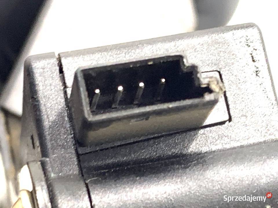 ZAMEK KLAPY TYŁ BMW E61 Kombi 7014870 0410 osobowe Zamki, wkładki i kluczyki