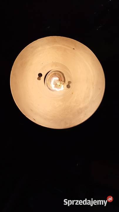 Lampa warsztatowa przykręcana do blatu z prl Wałbrzych sprzedam