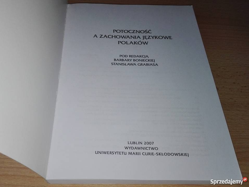 Potoczność a zachowania językowe Polaków