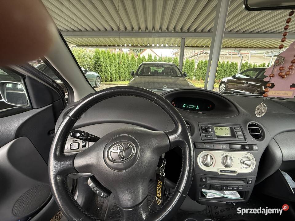 Toyota Yaris 13 2005 kujawsko-pomorskie Orzełek