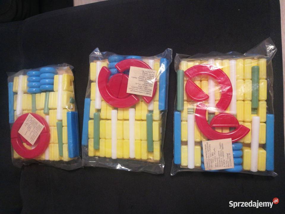 Klocki konstrukcyjne plastykowe zabawki z prl Choszczno