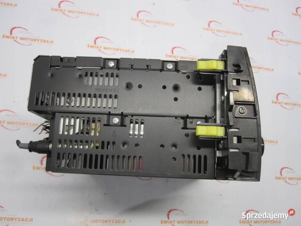 TOYOTA PRIUS II radio 8612047240