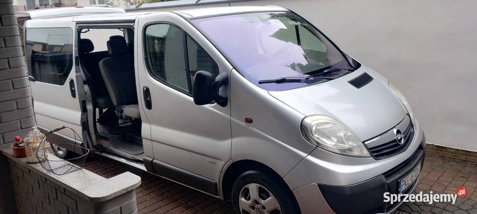 Opel Vivaro 20 CDTI LONG 9 osób 306600km sprzedam