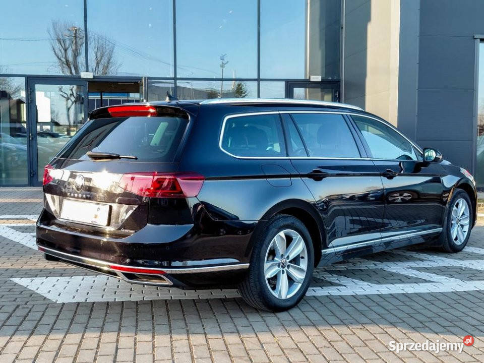 Volkswagen Passat 2022r EURO6 FV23 Skóra Rok produkcji 2022 Kraków