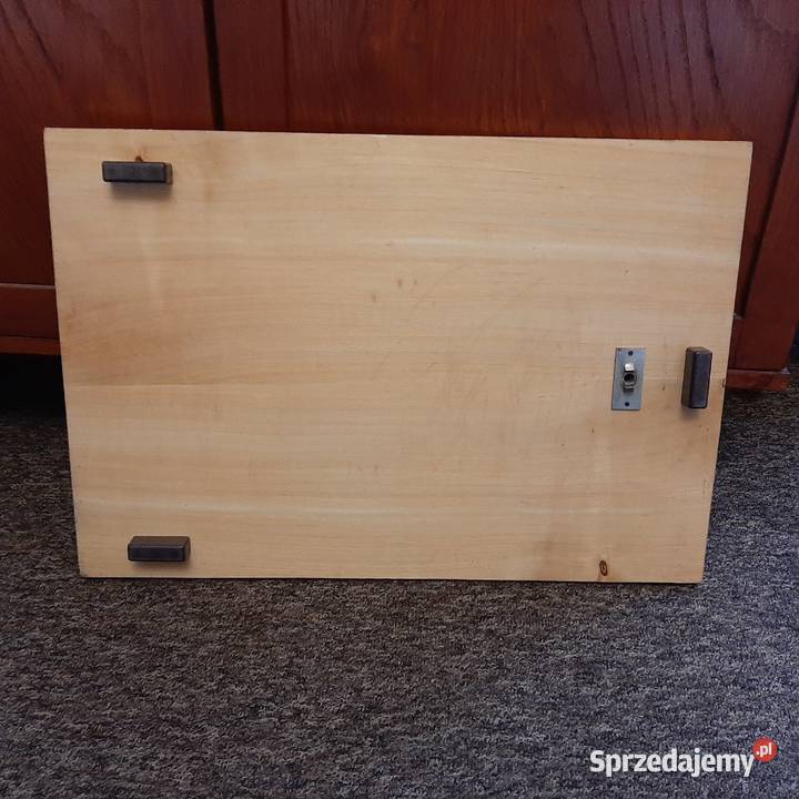 Kolumna podstawa powiększalnika KROKUS Borów