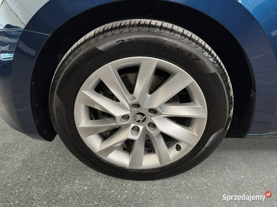koda Superb VAT 23 Combi Style 20TSI 190 DSG 2000cm3 Myślenice