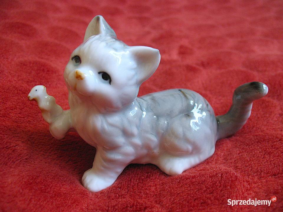 Kot mały kotek z myszką porcelana 7 x 11 x 4 mazowieckie Siedlce