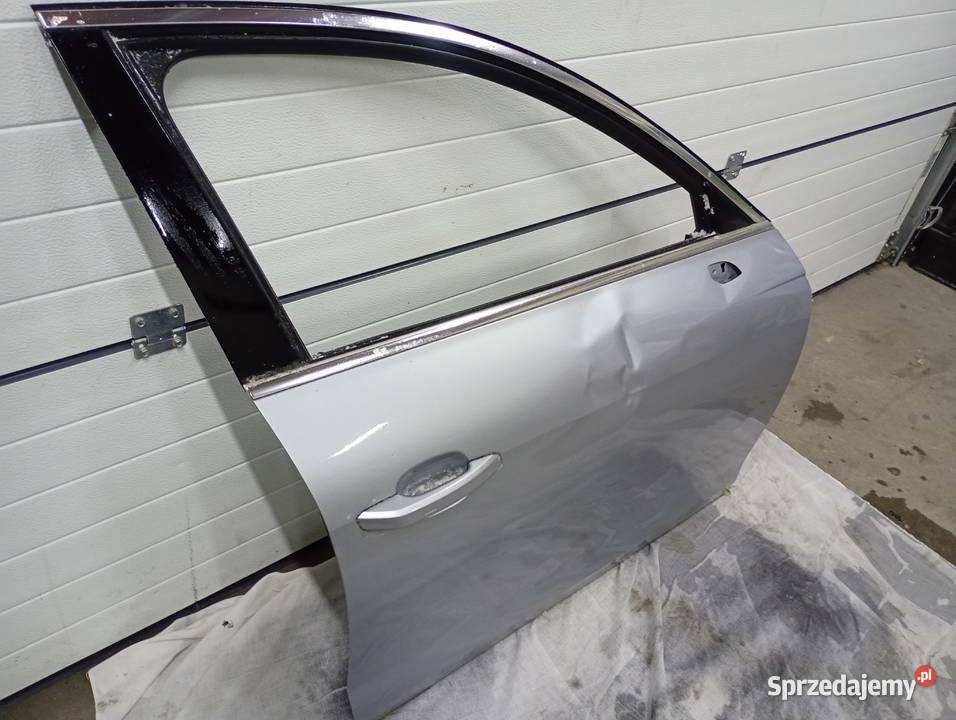 Drzwi prawe audi a4 b9 lift LZ7G