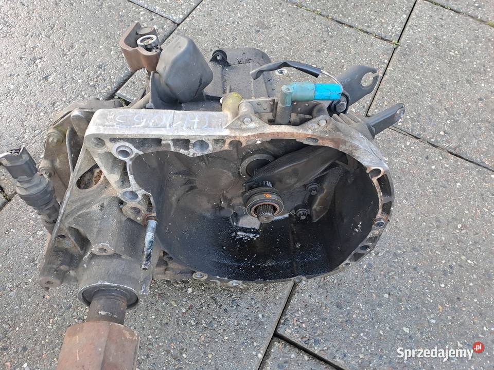 Dacia Logan Sandero 14 8V skrzynia biegów kod Motoryzacja