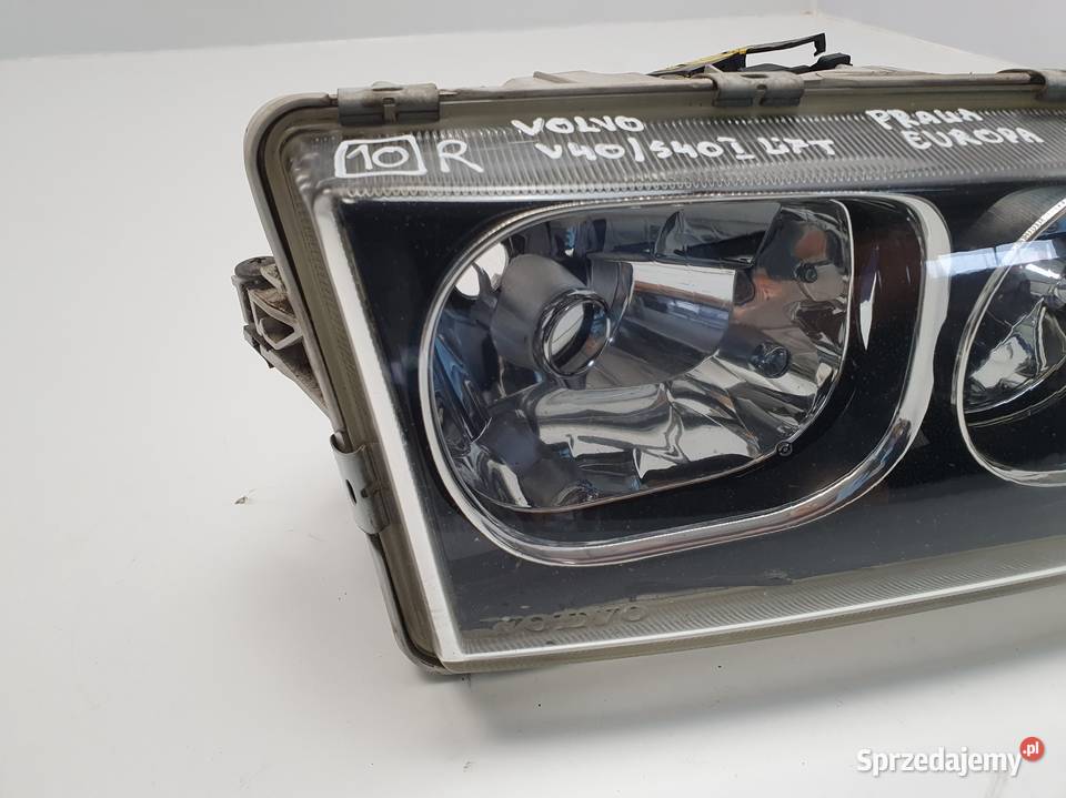 LAMPA Volvo S40 I V40 I lift Xenon PRAWY PRZÓD Rudka
