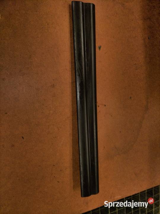 Listwa progu prawy przód BMW E65 E66 Poręba