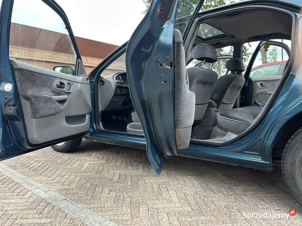 Ford Mondeo 20 MK1 Warszawa