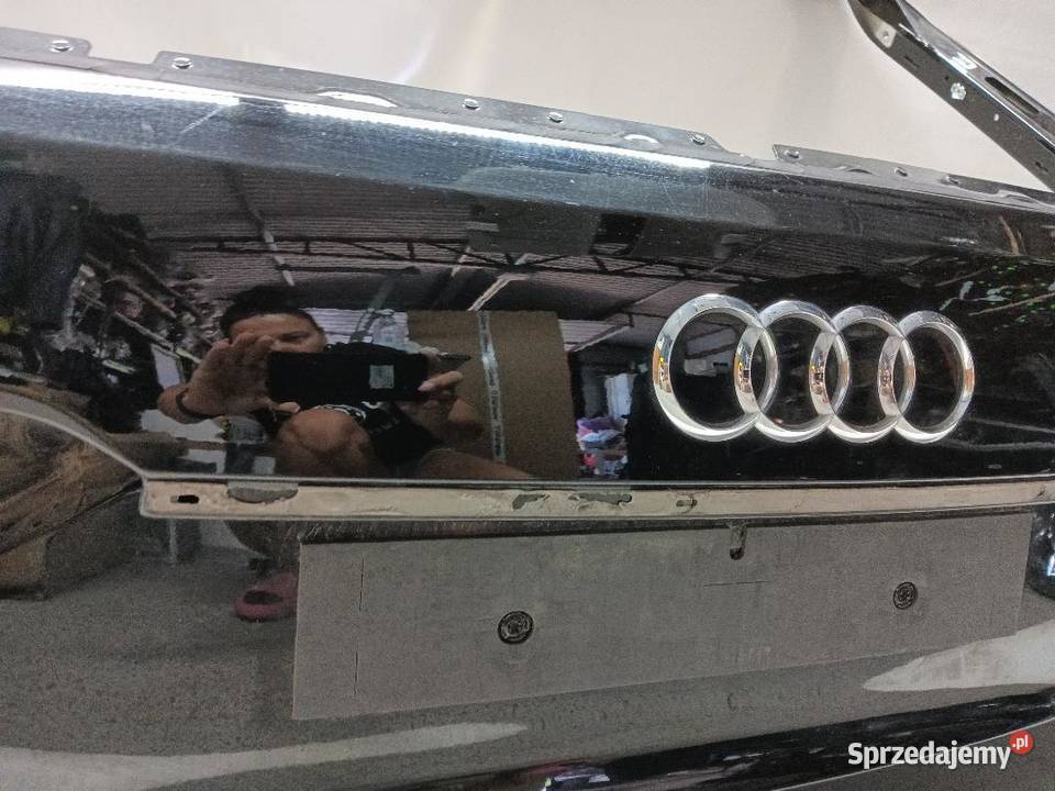 TYLNA KLAPA BAGAŻNIKA AUDI A6 C8 KOMBI 4K9827446 osobowe