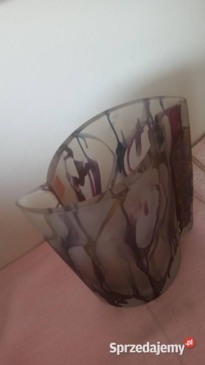 Wazon szklany KROSNO o Interesującej