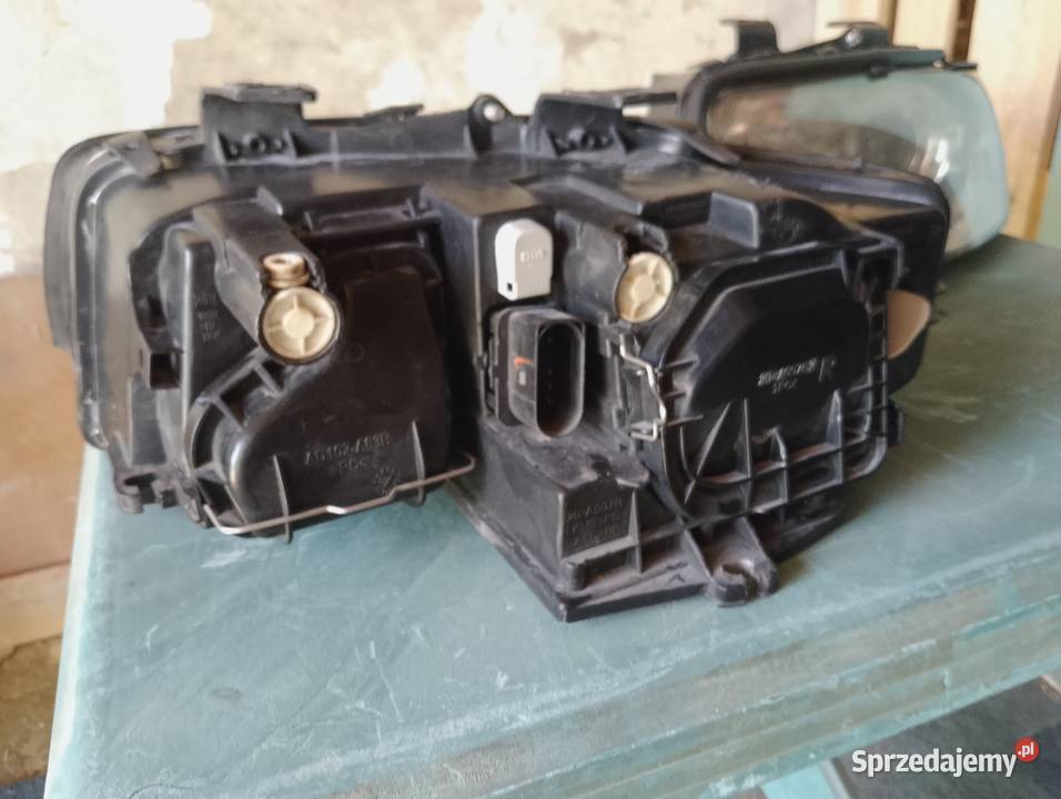 Lampy audi a4 Rok produkcji 2004 Łódź