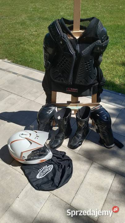 Sprzedam kask i ochraniacze Koszalin