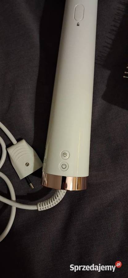 Sprzedam suszarkę T3 AireBrush Duo biała stan Klucze