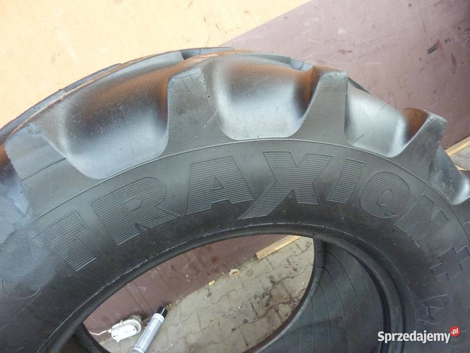 Opona używana rolnicza 54065R30 VREDESTEIN Opony rolnicze Zaścianki