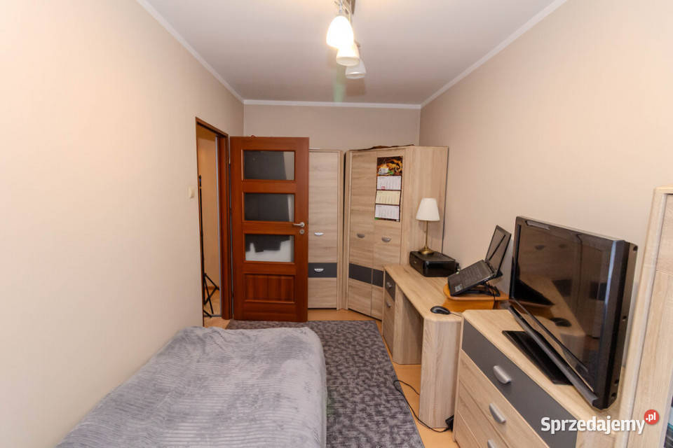 Mieszkanie 3 pokoje 6893m2 Os Pułanki Ostrowiec Świętokrzyski sprzedam