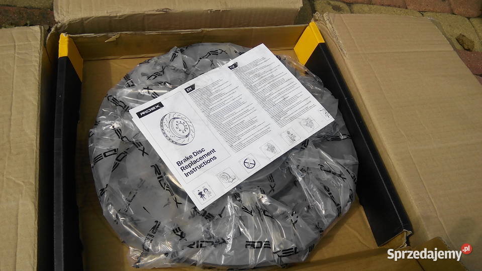 Sprzedam tarcze i klocki hamulcowe do RAV4V tył