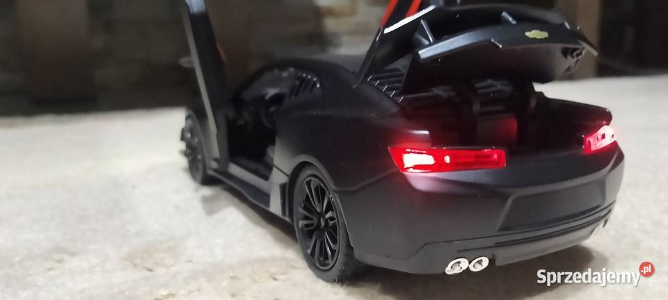 Chevrolet Camaro Transformers SS w skali 124 Modelarstwo Kutno