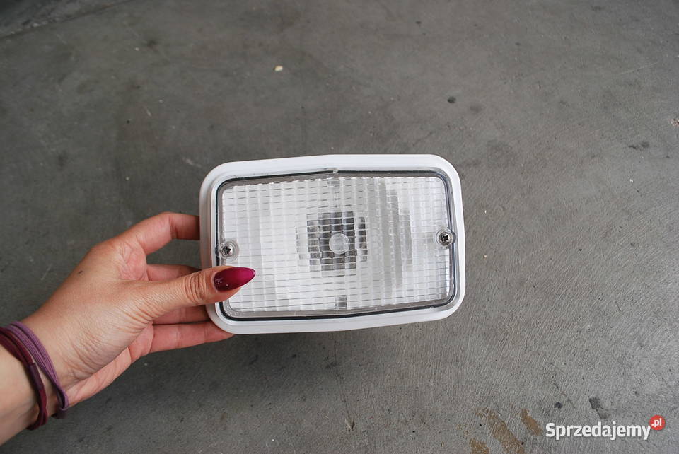 LAMPKA ZEWNĘTRZNA 220V DRZWI DO KEMPINGUKAMPERA Grzebowilk