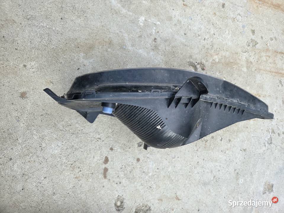 Lampa kierunkowskazu do Renault Megane 4 Wola Batorska