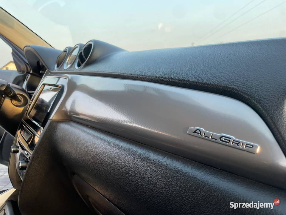 Suzuki Vitara AllGrip 4x4 Benzyna 16 Ledy elektryczne szyby Vitara Grudziądz sprzedam