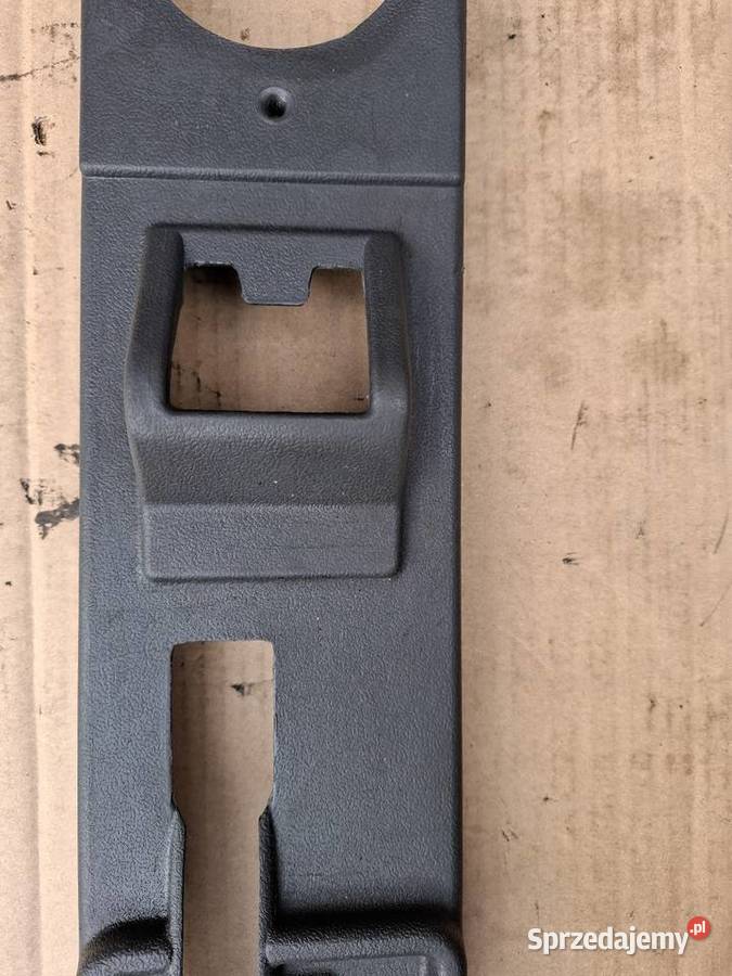 Tunel środkowy plastikowy Fiat 126p Maluch opolskie Strzelce Opolskie