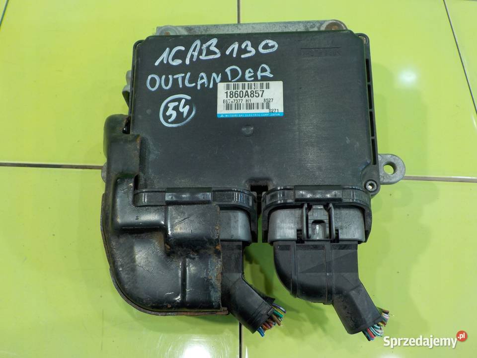 OUTLANDER II 24 MIVEC AUT 08r 5D sterownik osobowe Suków