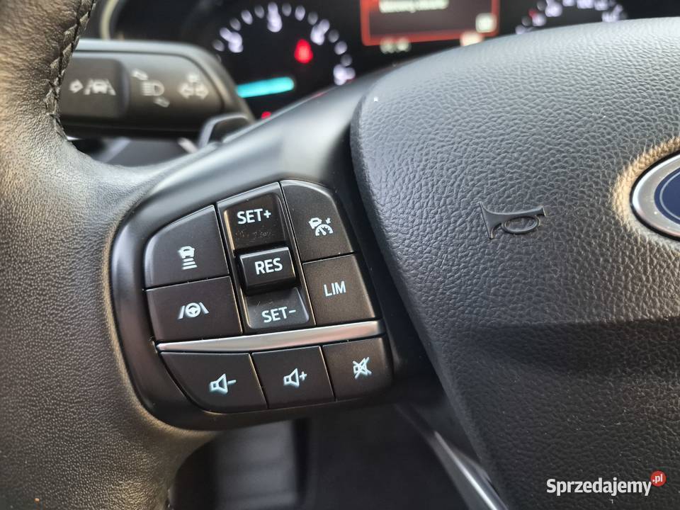 Ford Focus mk4 Titanium 20 Tdci 150Automat Focus Ostrowiec Świętokrzyski