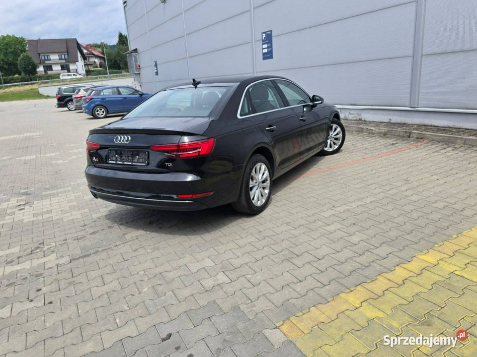 Audi A4 Limousine 20 TDI 140 Sedan Serwis ASO Limanowa