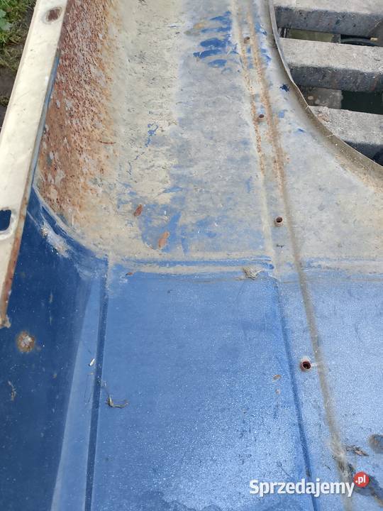 Sprzedam błotnik Mercedes 114 115 pierwsza seria Suszec