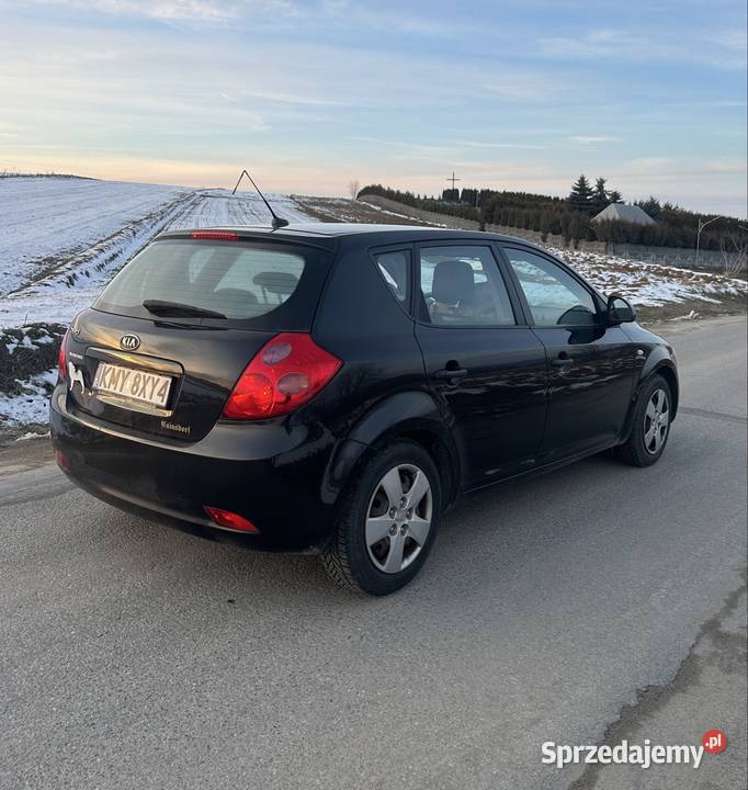Kia ceed 14 benzyna 2008r Rok produkcji 2008 Pilzno